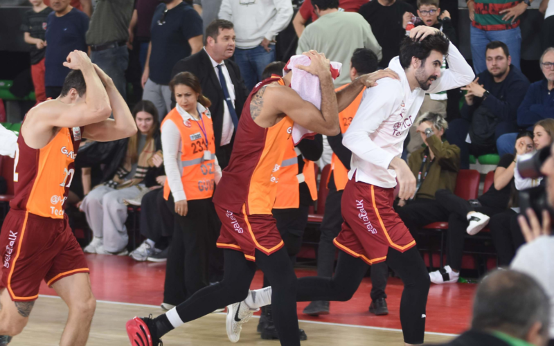 Karşıyaka’ya Galatasaray maçı nedeniyle 500 bin TL ceza 1 Adsiz Tasarim 2026 02 20t141203368 PhALF4