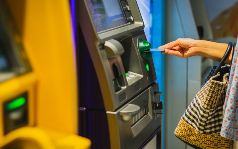 Atm 6 YP50Y9