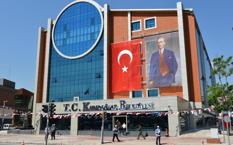 Karabağlar Belediyesi’ne Mülkiye Müfettişi görevlendirildi 1 Binajpg 01 04 2020 15 10 15 XtnMWD