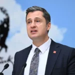 Deniz Yucel 3 YKUxJP