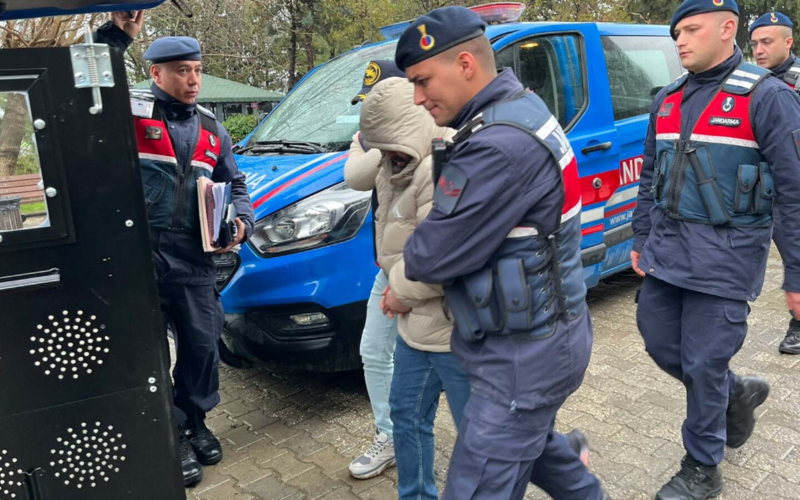 İzmir Menderes’te sel faciası: Türkkal kardeşlerin ölümüne ilişkin aranan sürücü yakalandı 1 Izmir Yagmur 5 2026 02 10t133027216 NhCDCC