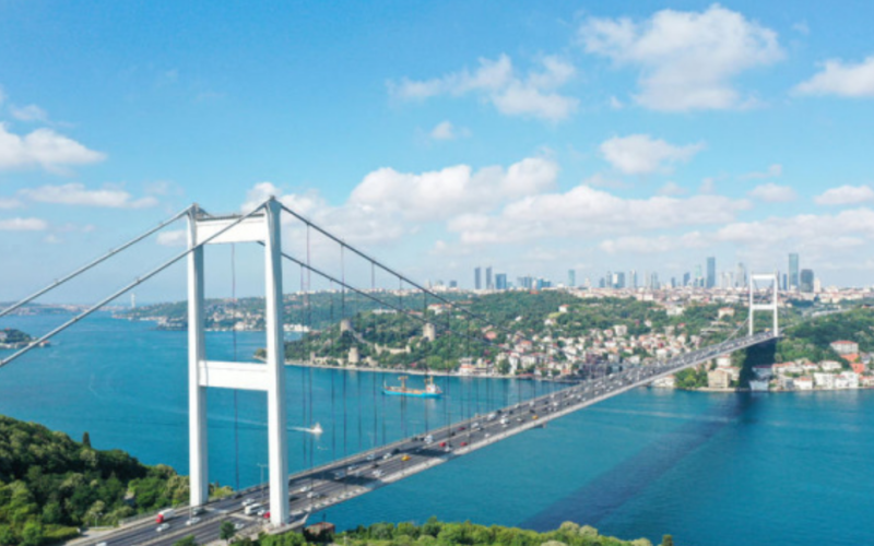 Izmir Yagmur 5 31 3 ZrclOn