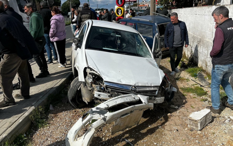 Kuşçuburun’da feci kaza: 3 çocuk annesi, çocuklarına yemek götürürken kazada öldü 1 Kuscuburunda Feci Kazaa 3 Cocuk Annesi Cocuklarina Yemek Gotururken Kazada Oldu Q5GHGs
