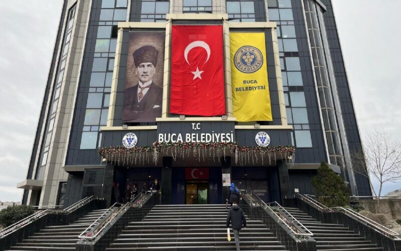 Belediyenin şantiyesinde çöp dağları oluştu: Buca’da işçiler iş bırakıyor! 1 Belediyenin Santiyesinde Cop Daglari Olustu Bucada Isciler Is Birakiyor 383353 News Big