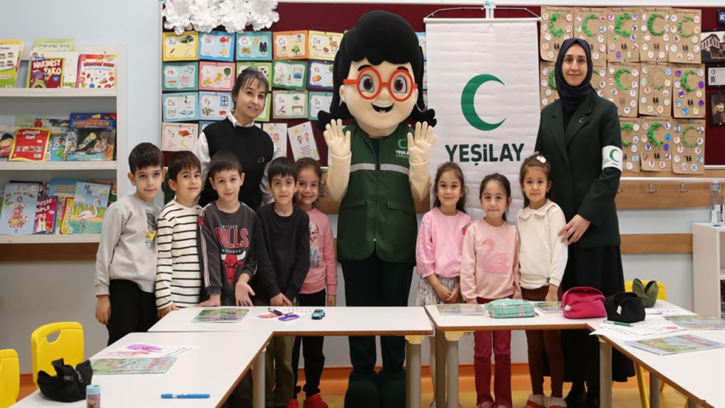 Türkiye Yeşilay Cemiyeti’nden 81 İlde 17,9 milyon öğrenciye bağımlılıkla mücadele dersi