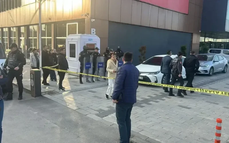 Uşak Belediyesi’ne rüşvet operasyonu! Başkan Özkan Yalım gözaltında 1 Image 4127 NZyXuT