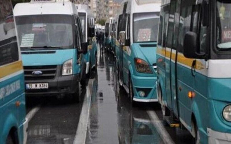 Izmir De Minibus Ucretlerine Zam Geldi 55557 WpZWY7