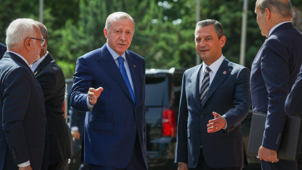 Cumhurbaşkanı Erdoğan’dan Özel’e 500 bin TL’lik tazminat davası