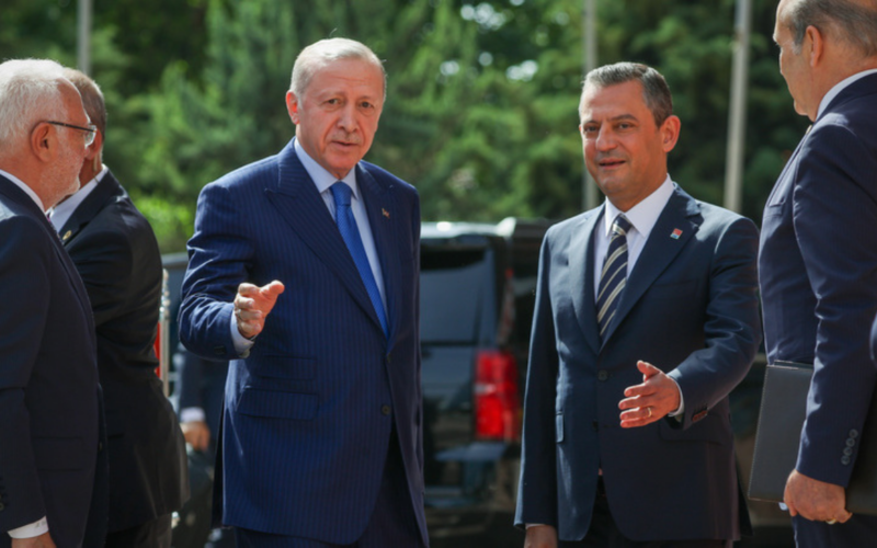 Cumhurbaşkanı Erdoğan’dan Özel’e 500 bin TL’lik tazminat davası 1 Ozgur Ozel Ve Cumhurbaskani Erdogan 06iCMD