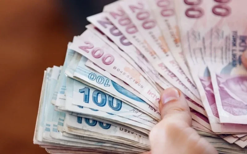 Sahte Para Nasil Anlasilir Dolar Ve Turk Lirasinda Sahte Para Kontrolu 100 Tl 200 Tl 50 Tl H340703 9ce53jpg Y6LdxI
