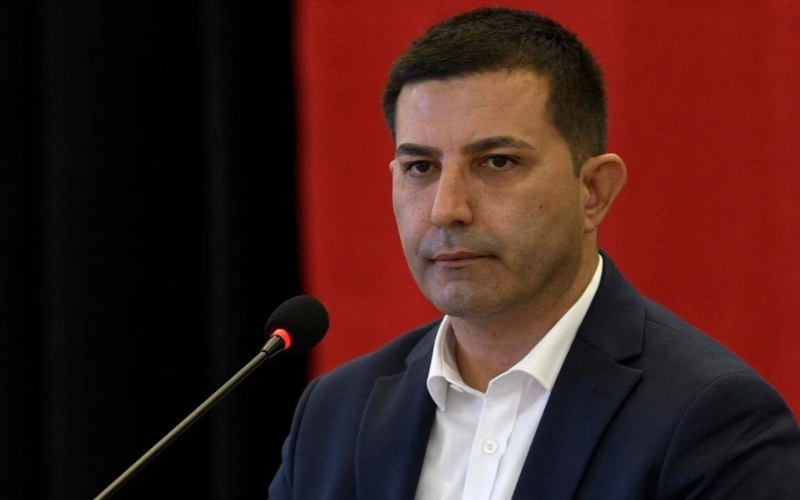 Tutuklanan Kusadasi Belediye Baskani Omer Gunel Gorevden Uzaklastirildi1 Q2rRec