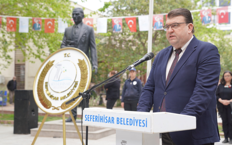 Ataturkun Seferihisara Gelisinin 92 Yili Torenle Kutlandi 2 6MMdeY