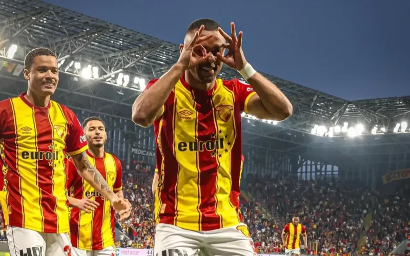 Goztepe Evinde Gulmeyi Hatirladi Goz Gozde Kotu Seri Son Buldu 1779686120 OSFxML