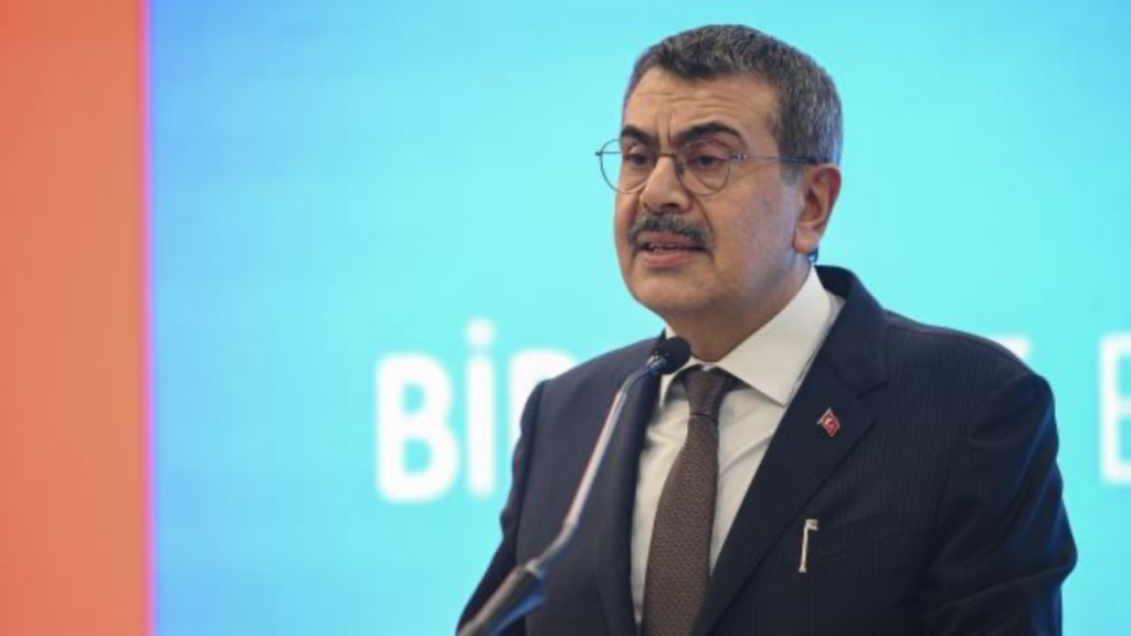 İzmir Son Dakika Haberleri 19 Bakan Tekin: Maçla çakıştığı için LGS tarihi değişebilir
