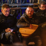 Meslek Fabrikasi Onunde Gece Nobeti HdsdSv