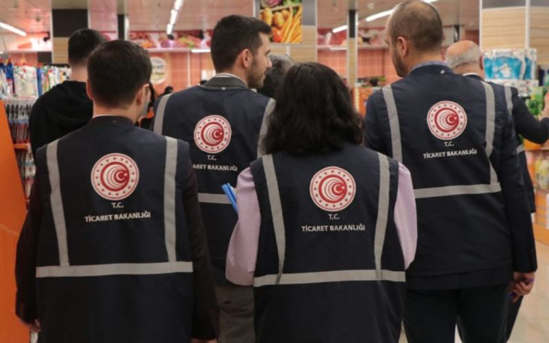 Ticaret Bakanlığı’ndan piyasa denetimi: Milyonlarca ceza yazıldı 1 Ticaret Bakanligi 10 KZvT52