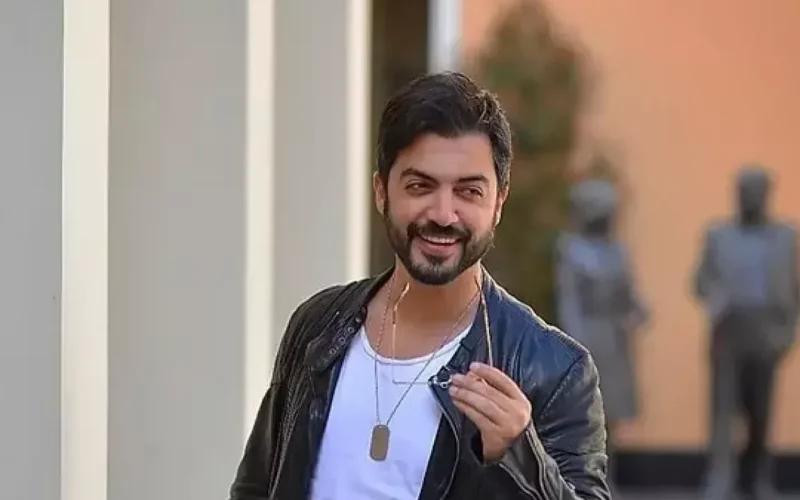 Yusuf Guney Seyahatlere Doyamadi 1 JfWjXx