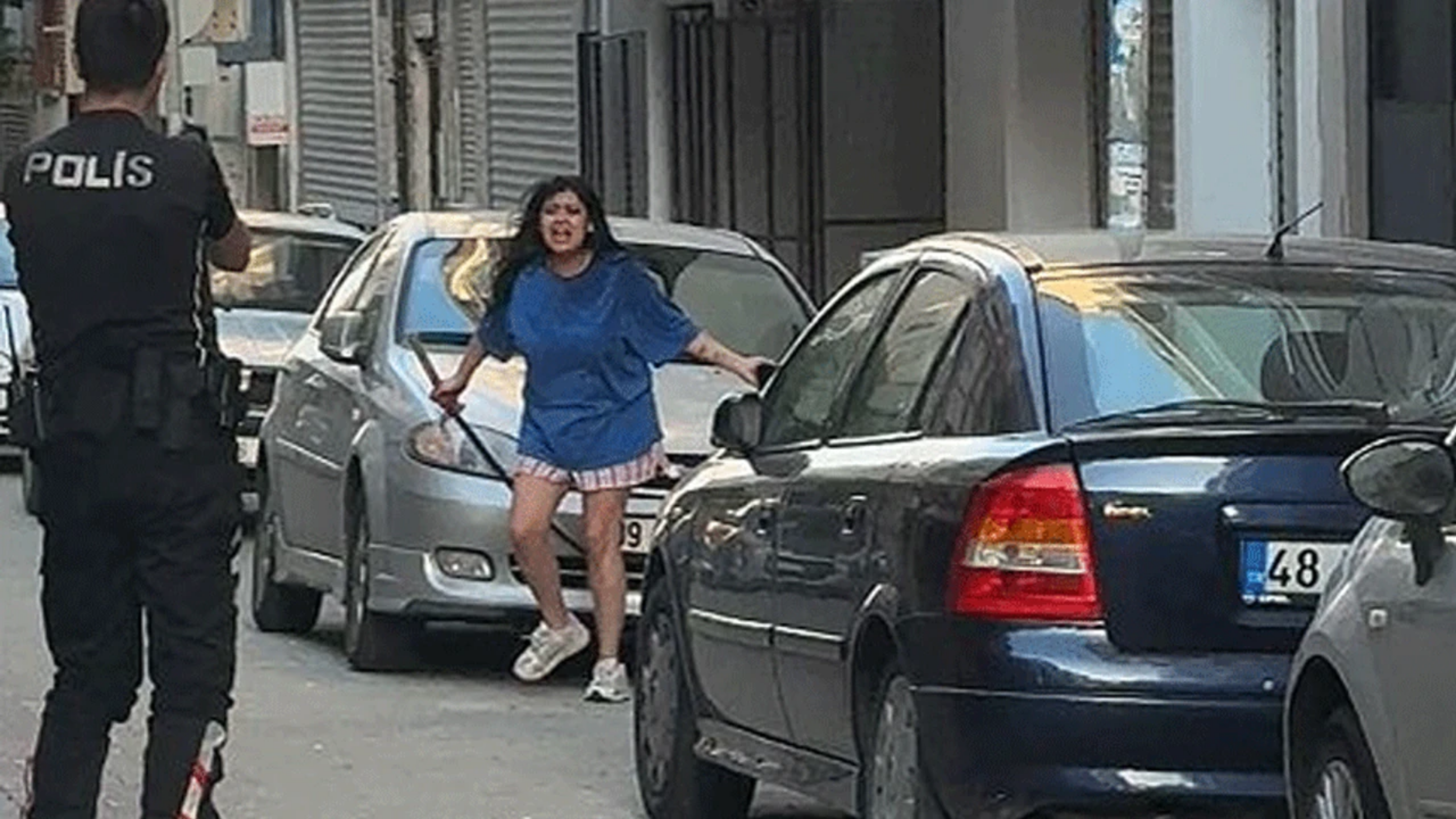 Aydinda Kilicli Saldiri XrNvR4