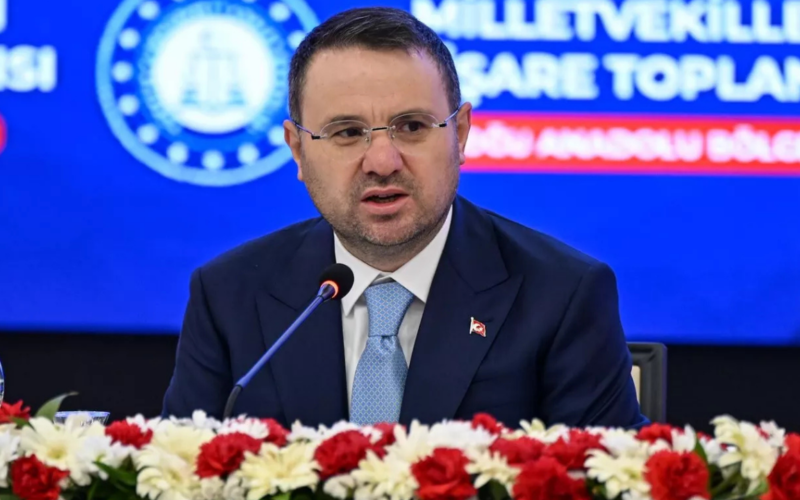 Bakan Gürlek duyurdu: 15-18 yaş arasına ilişkin infaz düzenlemesi değiştirilecek 1 Bakan Gurlek SgNGU4