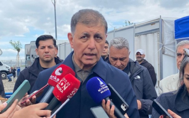 Tugay’dan protestoya tepki: Pek çok emekçinin burada toplanmasında katkımız var 1 Cemil Tugay Protesto SgE6qz