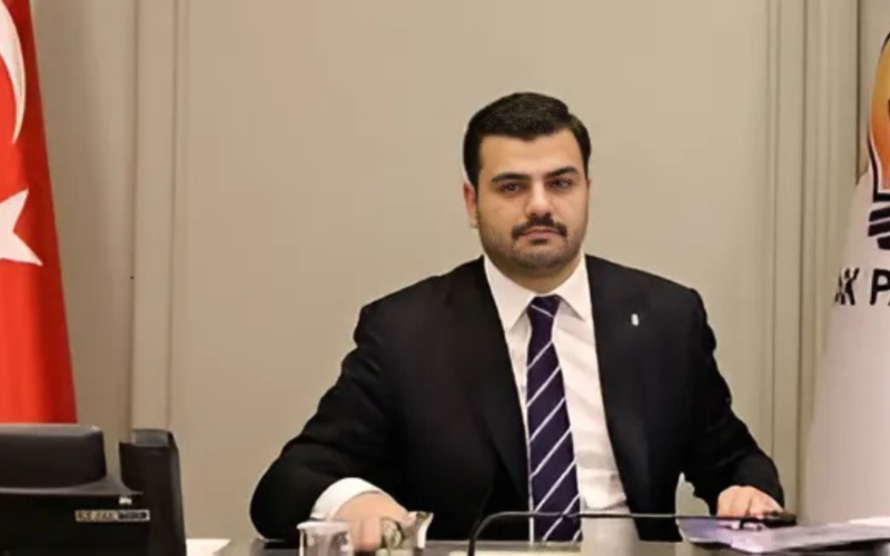 Eyyup Kadir Inan 58uozB