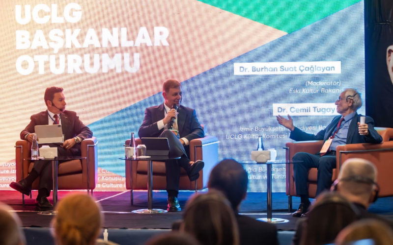 Uluslararası İzmir Kültür Politikaları Çalıştayı başladı: Kültürün kent politikalarındaki yeri tartışılıyor 1 Is Insani 2026 05 07t145819828 T49TuK
