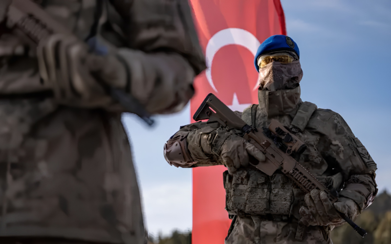 Yunan basınında Türk askeri korkusu tartışması: Rapor alarm zillerini çaldırdı 1 Is Insani 41 4 Co8tOs
