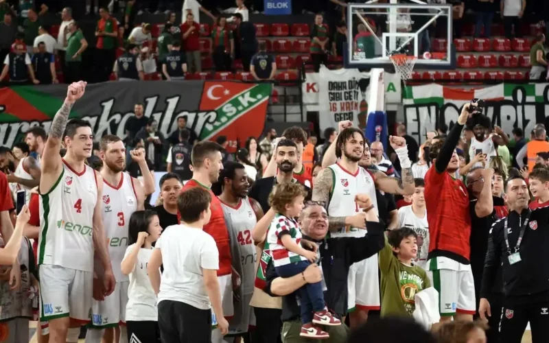 Izmir Basketbolunda Kaderi Bugun Tekrar Yaziliyor 1771373156 BsaBXF