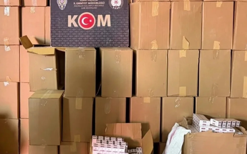 Bornova’da kaçak sigara operasyonu: 1,8 milyon makaron ele geçirildi 1 Kacak Makaron 1 TjWG2T