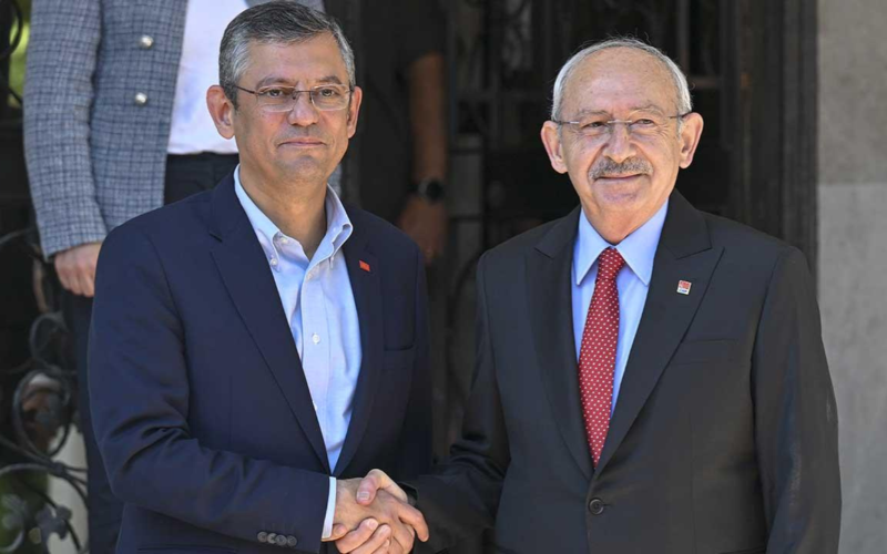 Kilicdaroglu Ve Ozel LbJhry
