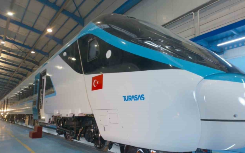 Milli Tren TnQ5uo