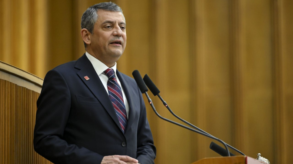 Özgür Özel: Yedekte bir parti olduğu doğru