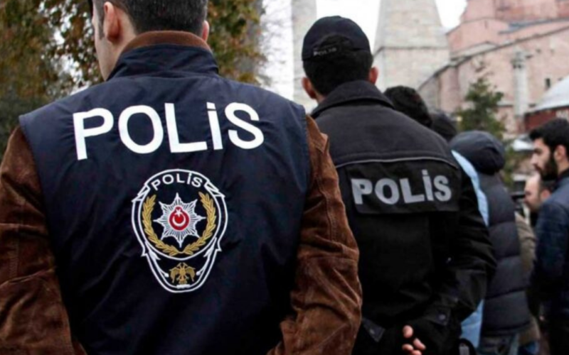 Polislerin haftalık ve yıllık izinleri iptal edildi 1 Poliss 1 3QDq6I