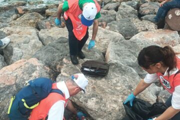 TEMA Vakfı gönüllülerinden Körfez temizliğine destek: Temiz çevre ortak sorumluluk
