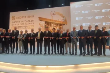 Sigortacılık sektörü İzmir’de buluştu: Sigorta Paydaşları İş Birliği Fuarı kapılarını açtı