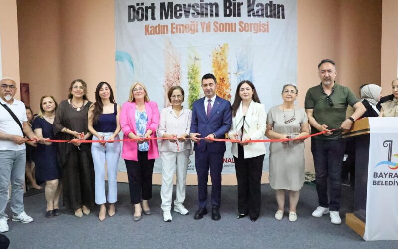 Bayraklı’nın üreten kadınları eserlerini sergiledi 1 46c6f0d9 8eb6 4cbf 8957 5b8c8256581a eyA7TO