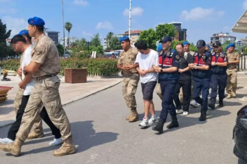 İzmir dahil 27 ilde yasa dışı bahis operasyonu: 36 şüpheli tutuklandı