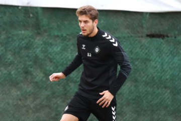 Altay’da bir ayrılık daha!
