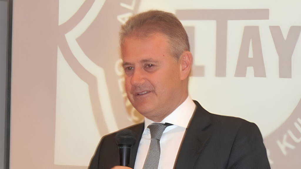 Altay için yol haritası görüşmesi: Gözler Özgener zirvesinde