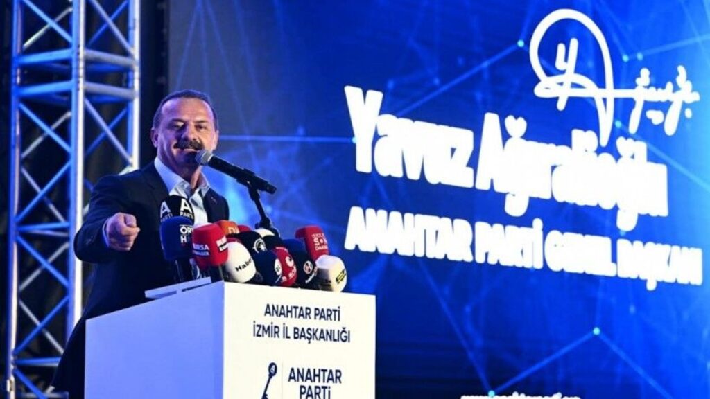 Anahtar Parti seçim çalışmalarına İzmir’den başladı: Ağıralioğlu’ndan iktidara sert eleştiriler