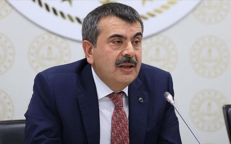 Ara tatil devam edecek mi?: Milli Eğitim Bakanı Tekin yeni takvimi açıkladı 1 bakan tekin 1 NGZZ2b