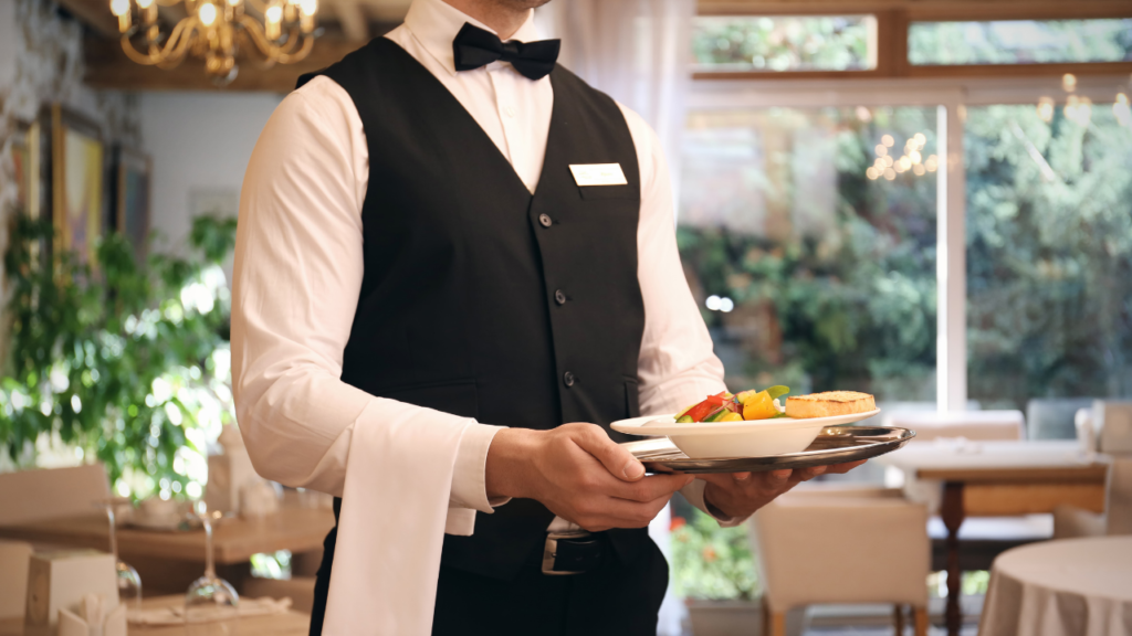 İzmir Son Dakika Haberleri 4 Restoranlarda servis ücreti kaldırıldı: Kurala uymayan işletmelere ceza yağacak