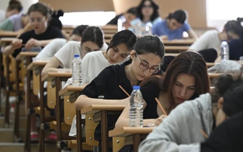 Üniversite sınavında bir ilk: 924 bin öğrenciye beslenme paketi dağıtılacak 1 is insani 1 8 v4wxuc
