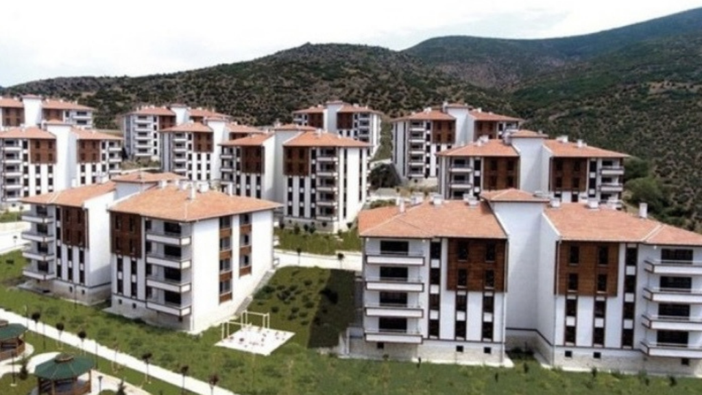 İzmir Son Dakika Haberleri 15 TOKİ’den 64 ilde dev konut hamlesi: İzmir’de 306 konut satışa çıkıyor