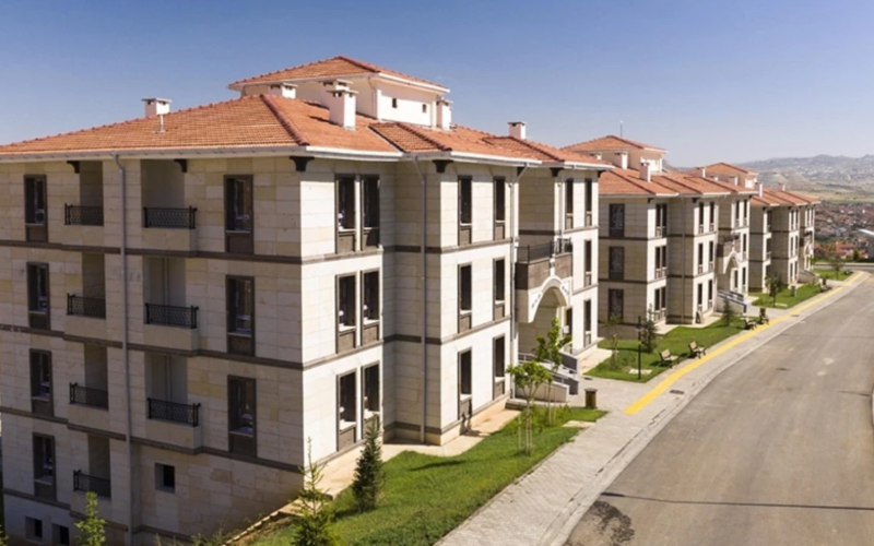 TOKİ'den 64 ilde dev konut satışı başladı: İzmir'de 306 konut vatandaşları bekliyor 1 is insani 2026 04 25t155649325 K2ZZgn