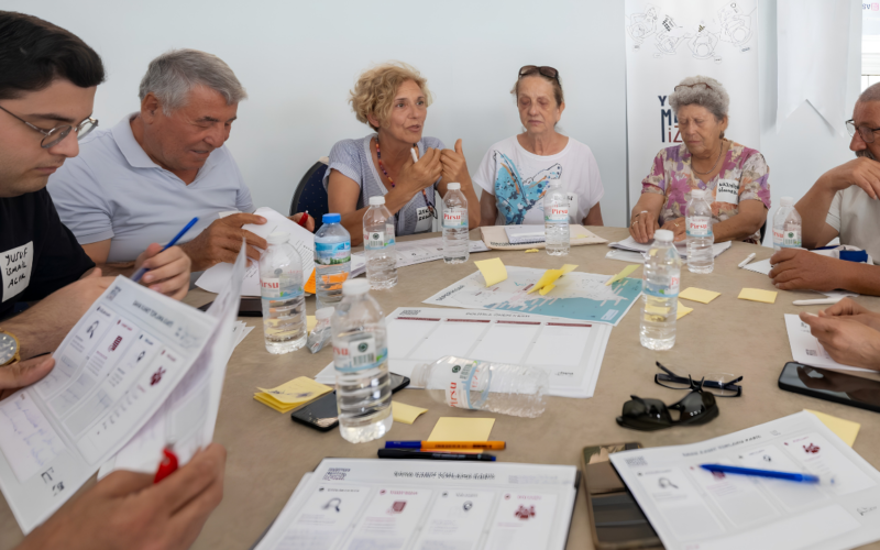 İzmir’de vatandaşlar karar süreçlerinde söz sahibi olmaya devam ediyor 1 is insani 47 3 QNFWuz
