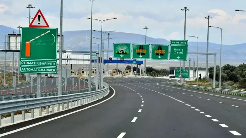 İzmir Çevre Yolu iddialarına bakanlıktan yanıt: Ücretsiz kalmaya devam edecek