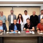 Izsiad Dan Calisan Sagligi Icin Ornek Tarama Projesi Kolon Kanserinde Erken Teshis Icin Test Kitleri Dagitildi