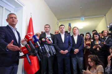 CHP’de kritik gün: Özgür Özel ekibinin Parti Meclisi’nden istifa etmesi bekleniyor