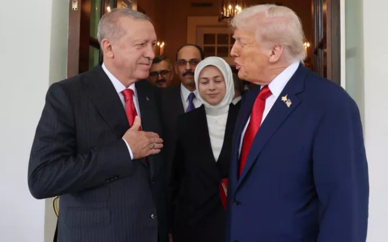 Trump 42 NLm6MV